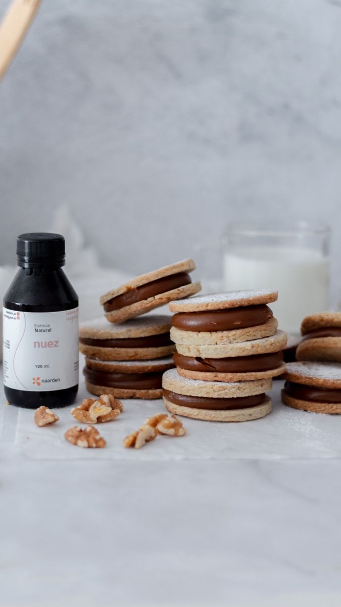 Walnut Alfajores with Dulce de Leche and White Chocolate, photo 2