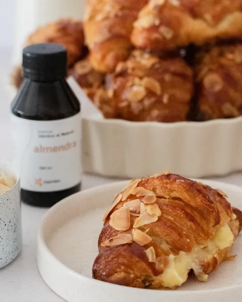 Almond croissants